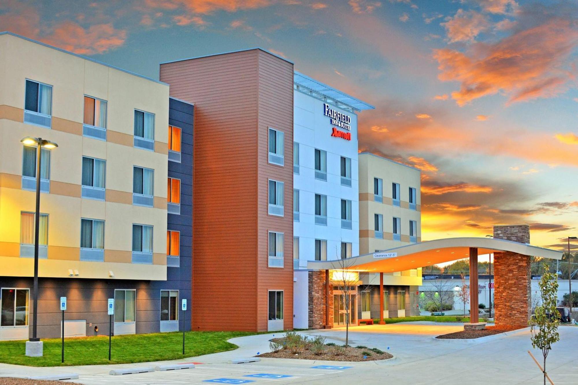 Fairfield Inn & Suites By Marriott Omaha Northwest Exteriér fotografie